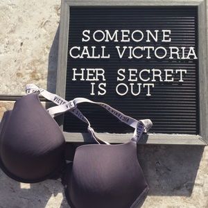 Victoria’s Secret Very Sexy Shine Push-Up Bra